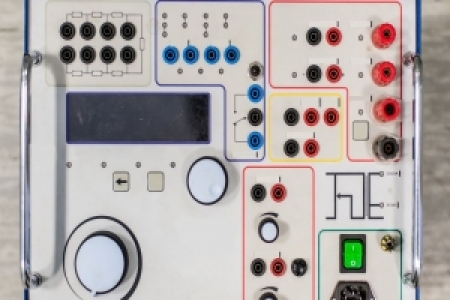 伏安特性變比極性綜合測(cè)試儀-揚(yáng)州達(dá)瑞